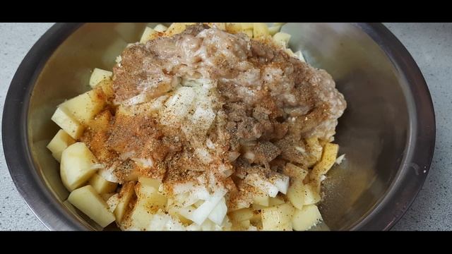 Просто натрите САЛО на терке и вот что получается! Вкуснее я еще не Ела! смотреть онлайн