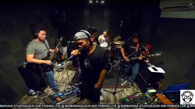 The Fight is over - Urbandub (SAF Cover) смотреть онлайн
