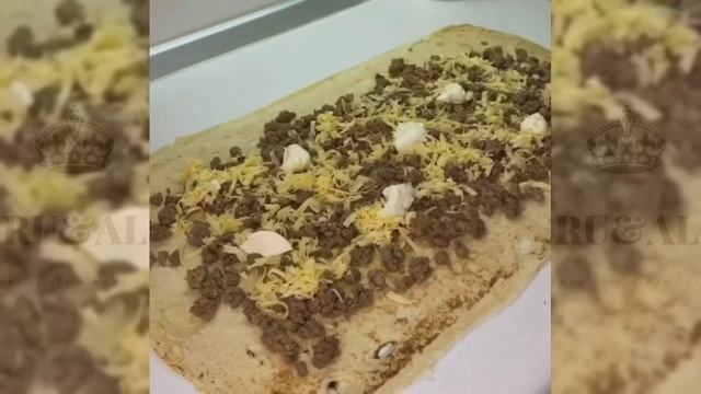 ОЧЕНЬ ПРОСТО И ВКУСНО))) Закуска из лаваша?? Рулет из лаваша) смотреть онлайн