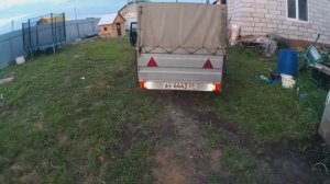 Устанавливаем диодные фары на прицеп.