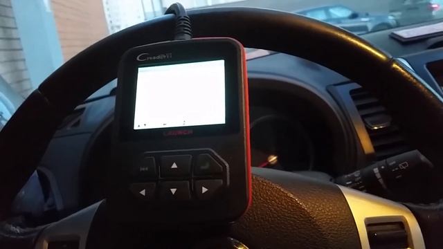 Launch Creader VI. Автомобильный диагностический компьютер. смотреть онлайн