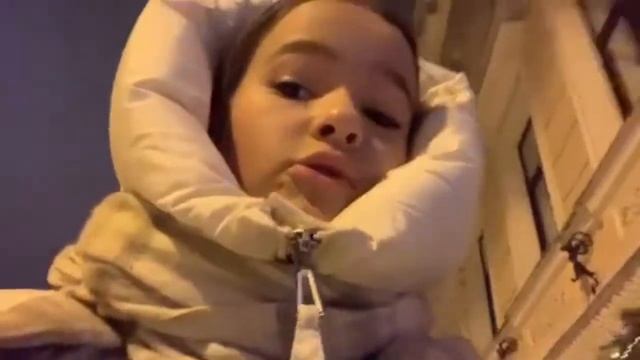 Новогодний влог| Chrismas vlog| Зимний день| Новогодняя атмосфера|Гуляю?? смотреть онлайн