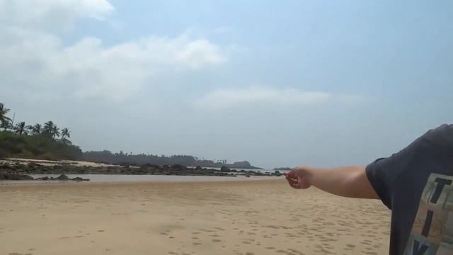 Из Арамболя Гоа Индия в Redi Beach (Пляж Реди) и Redi Fort (Форт Реди) в 2016 году смотреть онлайн