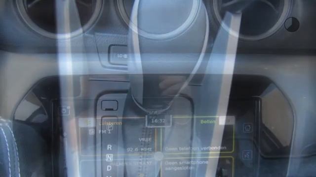 Suzuki Vitara 1.6 VVT 120pk 2WD Automaat Exclusive смотреть онлайн