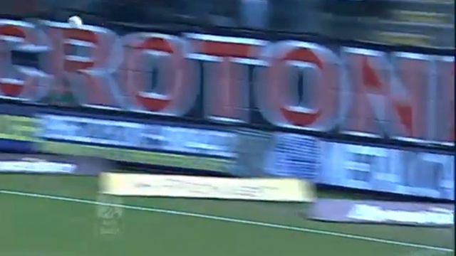 Crotone 1-2 Ascoli 17/12/2011 2011-12 - 20° смотреть онлайн