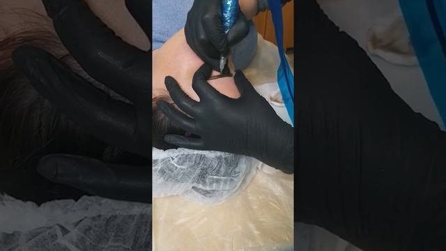 Перманентный макияж. Процесс работы на бровях. смотреть онлайн