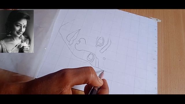Unveiling the Secrets of the Drawing Grid Method: Woman Drawing Tutorial смотреть онлайн
