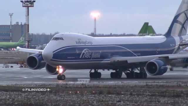 С облаком на посадке, с вихрем на взлёте / Боинг 747 Air Bridge Cargo / Аэропорт Домодедово смотреть онлайн