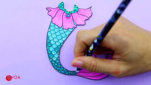 Paper Dolls Dress Up - Blue vs Green Challenge Adorable Sister Handmade Quiet Book - Barbie New Hom смотреть онлайн