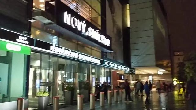 Прага - ТЦ "Novy smichov" смотреть онлайн