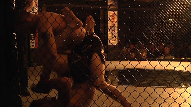 Fight Highlights and Interview with Dec Larkin at Chaos FC 14 смотреть онлайн