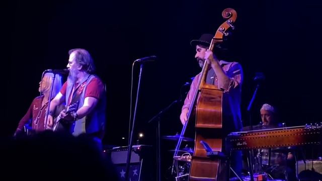Heaven Ain’t Goin’ Nowhere/Union God And Country - Steve Earle & The Dukes Live (Kent, Ohio 7/30/21 смотреть онлайн