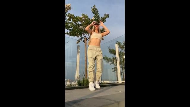 Enrique Iglesias★ ★Bailamos★ ★ (Dance Video)