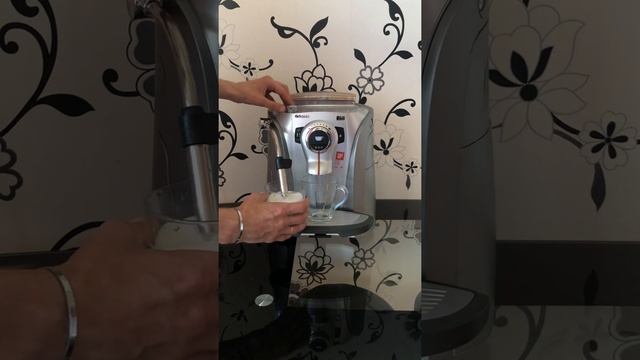 Приготовление кофе на кофемашине Saeco odea giro plus смотреть онлайн