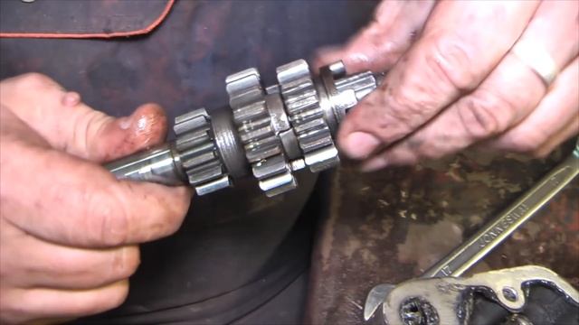дефектовка мотора Ява 634 ч.2 КВ (Jawa 634) смотреть онлайн