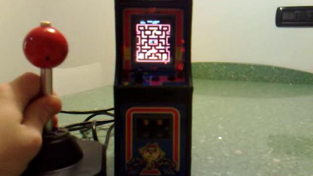 Tiny Ms. Pac-Man arcade cabinet (GPH Wiz-based) смотреть онлайн