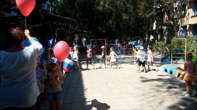 Марш Свиридова в исполнении воспитанников детского сада. Судак смотреть онлайн