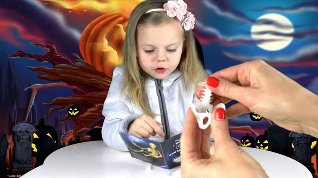 СКЕЛЕТ ДЛЯ ДЕТЕЙ Обзор Skeletik Скелеты игрушечные Review Skeleton Toy Сумеречный маскарад SkeleTow