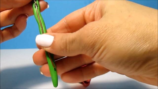 Как слепить розу из пластилина в подарок на 8 марта. смотреть онлайн