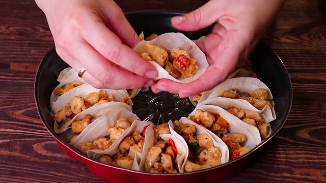 Кладу начинку в лаваш и ставлю в духовку всего на 10 минут. Готовлю на ЗАВТРАК и на УЖИН! #551 смотреть онлайн