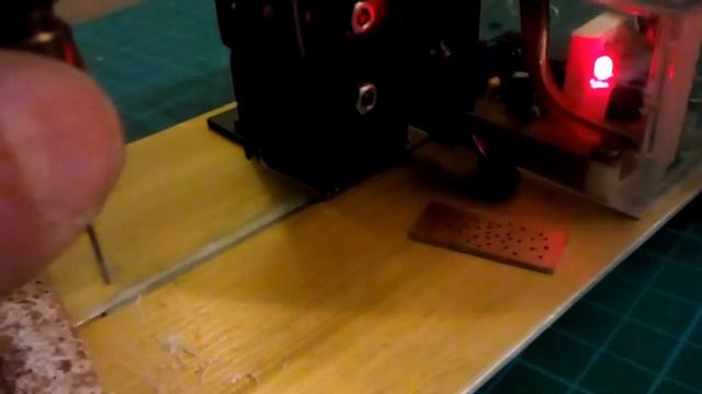 Автоматический регулятор оборотов мини-дрели для сверления печатных плат смотреть онлайн