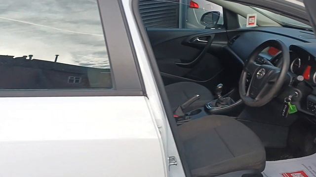 Vauxhall Astra 1.3 CDTi ecoFLEX ES Euro 5 (s/s) 5dr смотреть онлайн