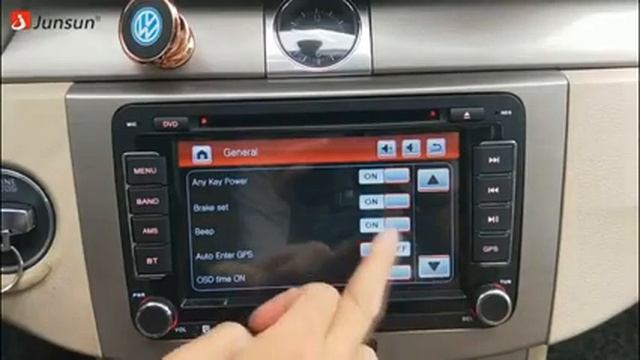 Junsun 2531 DVD Player for VW смотреть онлайн