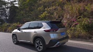 Последовательный гибрид Nissan X-Trail e-Power. Обзор и тест драйв