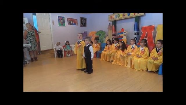Graduation Daron -Kaghtsrik Hayasdan & Kedashen Duet смотреть онлайн