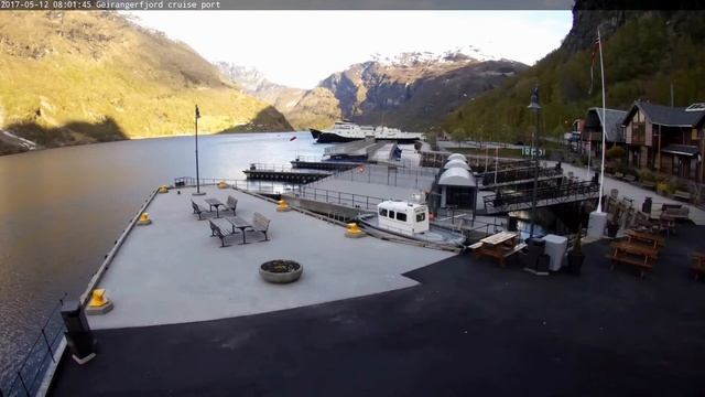 Fähre von Geiranger nach Hellesylt смотреть онлайн