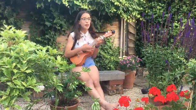 Castle on the hill: Ed Sheeran: Ukulele Cover смотреть онлайн