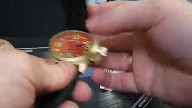 посылка с TINYDEAL НОВИНКА! ЧАСЫ CURREN 2014 г. смотреть онлайн