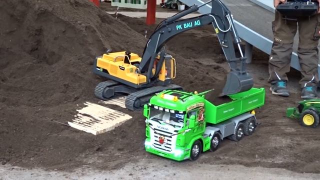 RC Volvo EC 480 PK Bau LKW laden смотреть онлайн