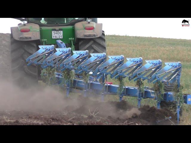 Работа Кран-манипулятора на задней навеске и John Deere 8335R с плугом Lemken Diamant 16 смотреть онлайн