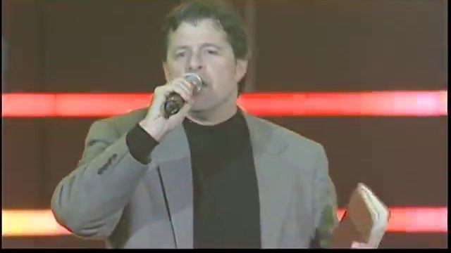 Michael Gungor Band -Battlecry at ATF смотреть онлайн