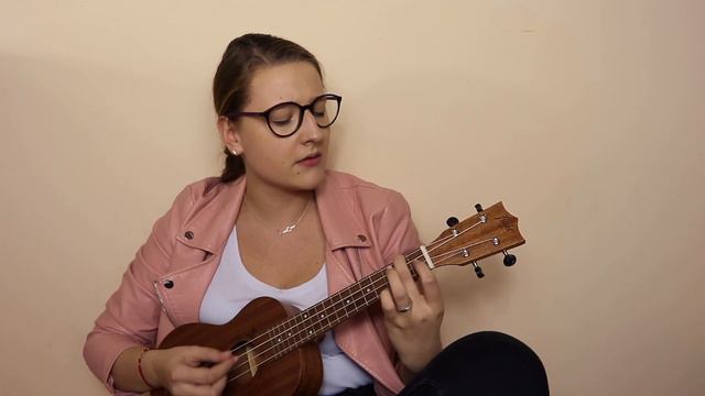 Someone you loved - Lewis Capaldi (ukulele cover) смотреть онлайн