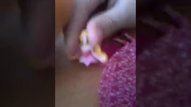 Киндер сурприз дисней принцесы и пушистые истории смотреть онлайн