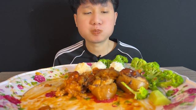 GIÒ HEO OM CAY,SÚP LƠ & CƠM NẮM ASMR MUKBANG Spicy braised pork leg,cauliflower & rice EATING SOUND смотреть онлайн
