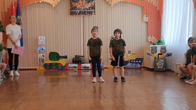 Папин праздник Танцуют пограничники и моряки Выступление в садике смотреть онлайн