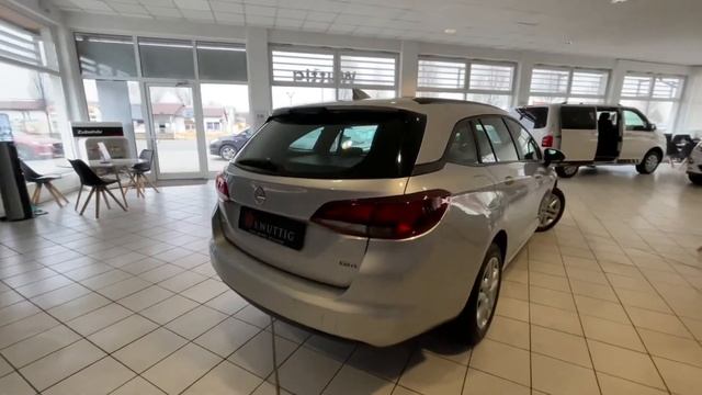 OPEL Astra 1.6 D (CDTI) Automatik Sports Tourer Innovation смотреть онлайн