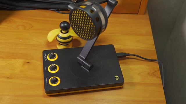 Neat Bumblebee USB Mic Review смотреть онлайн
