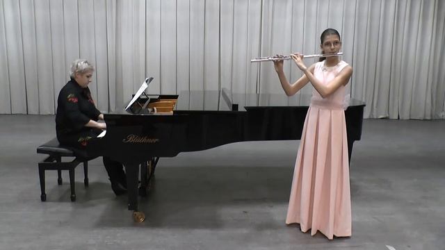 Donizetti G. Sonata for flute and piano. Performed by Khomenko Aksinia (flute). смотреть онлайн