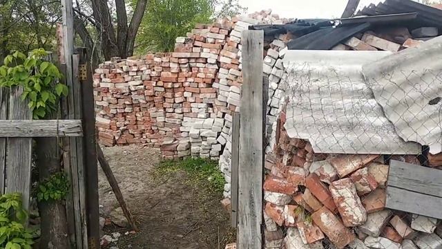 Как построить дом дёшево или бесплатно 5. Траншея под ленточный фундамент мелкого заложения