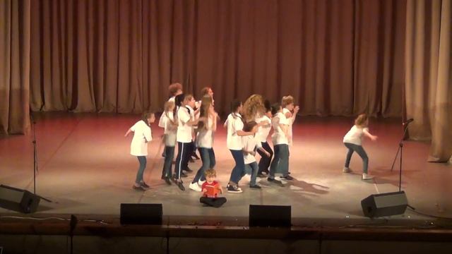 ДМТЮА НОВЫЙ ГОД 2019 ДК "Созидатель". 24.12.08 (часть 9) смотреть онлайн