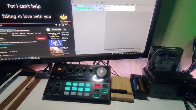 KARAOKE GUNE MAONO CASTER LITE AU-AM200-S1 смотреть онлайн