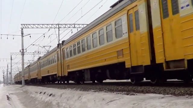 Электропоезд ЭД4м-0242 смотреть онлайн