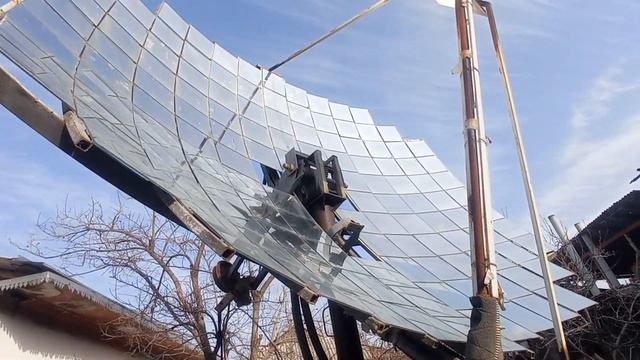 Энергия от 130 зеркала.(Солнечный концентратор)Energy from 130 mirrors. (Solar concentrator) смотреть онлайн