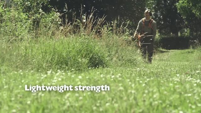 Introducing the new Husqvarna 525 series of brushcutters and trimmers смотреть онлайн