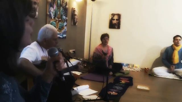 Janmejaya and Friends - "Mahakali Ki Jaya" in Yoga Vidya Dortmund :) смотреть онлайн