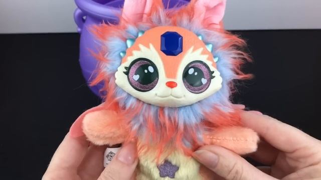 Opening Magic Mixies Color Surprise Magic Mystery Plush & Fizz Reveal Cauldron Review